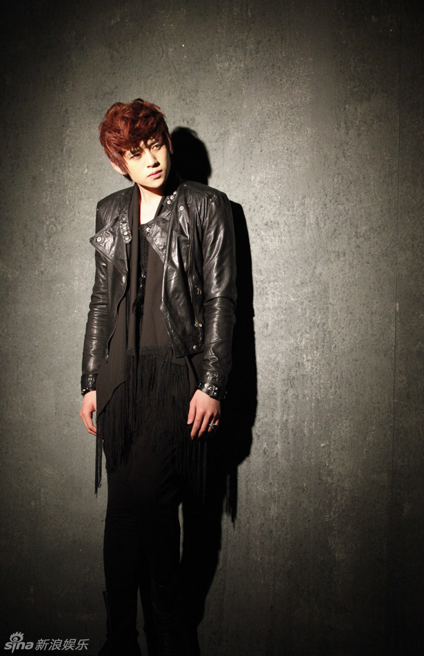 这次造型师是由小p老师操刀,段黄巍,郭子渝,高宇,杨帆,董玉峰一改以往