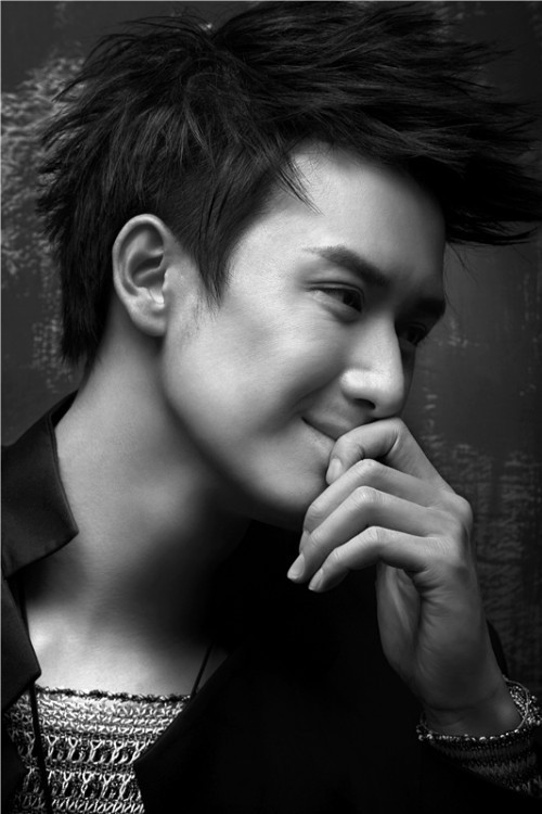 巫迪文化身魅力型男