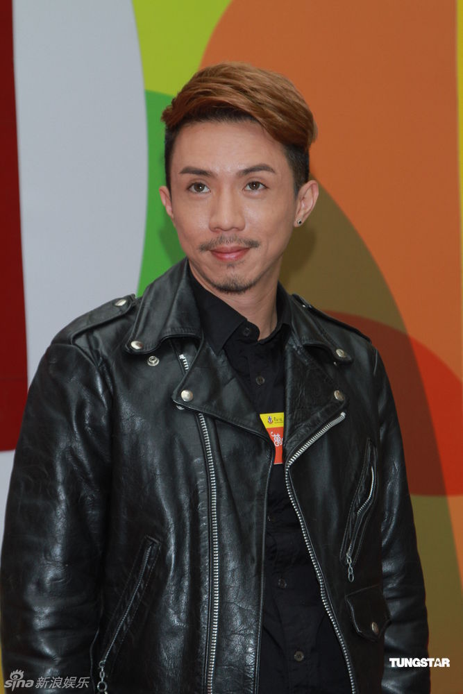 组图:张继聪行善不为荣誉 否认谢安琪贬低学历_高清图集_新浪网