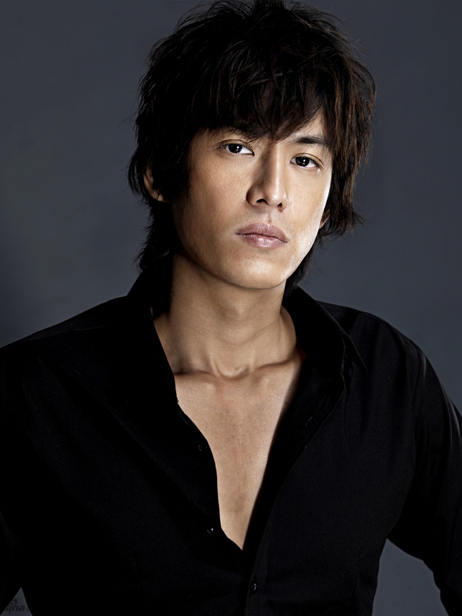 高清图:陈楚河最新写真出炉 深邃眼神尽显深沉_高清图集_新浪网