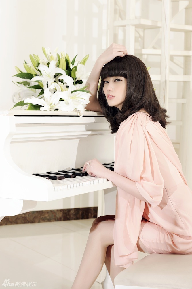 唐于鸿演绎"少女的祈祷"为地震灾民祈福