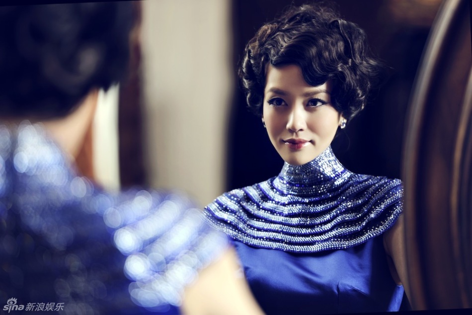 造型多变,表现力十足的演员唐于鸿近日发表一组身着精致旗袍的优雅