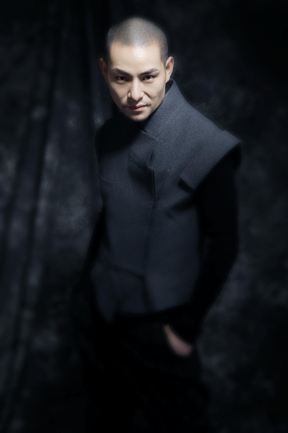 即将要发行新专辑的杜奕衡,正在为专辑忙于各项宣传.