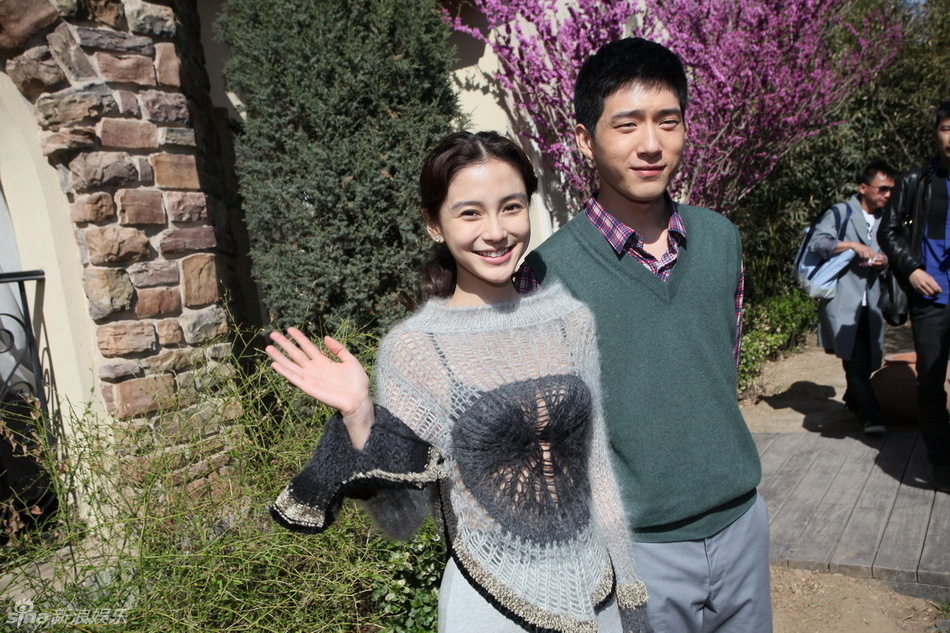 高清图:《全球热恋》探班 baby与井柏然拍吻戏_高清图集_新浪网