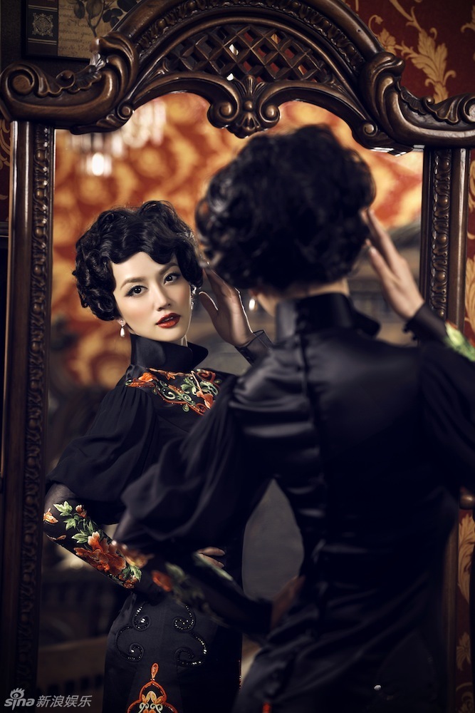 组图:唐于鸿旗袍秀百变妩媚 仪态万方精致优雅 _高清图集_新浪网