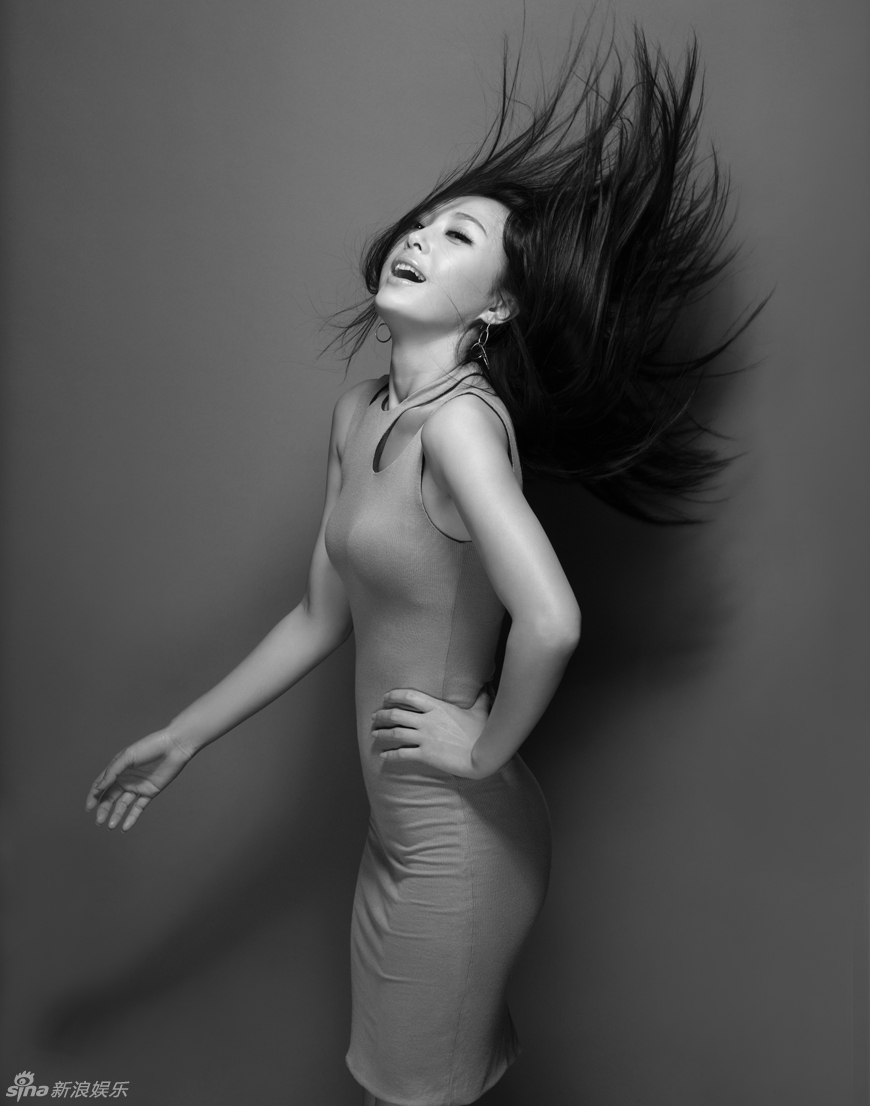 高清图:秦岚写真登《时尚健康》 大秀诱人曲线 _高清图集_新浪网