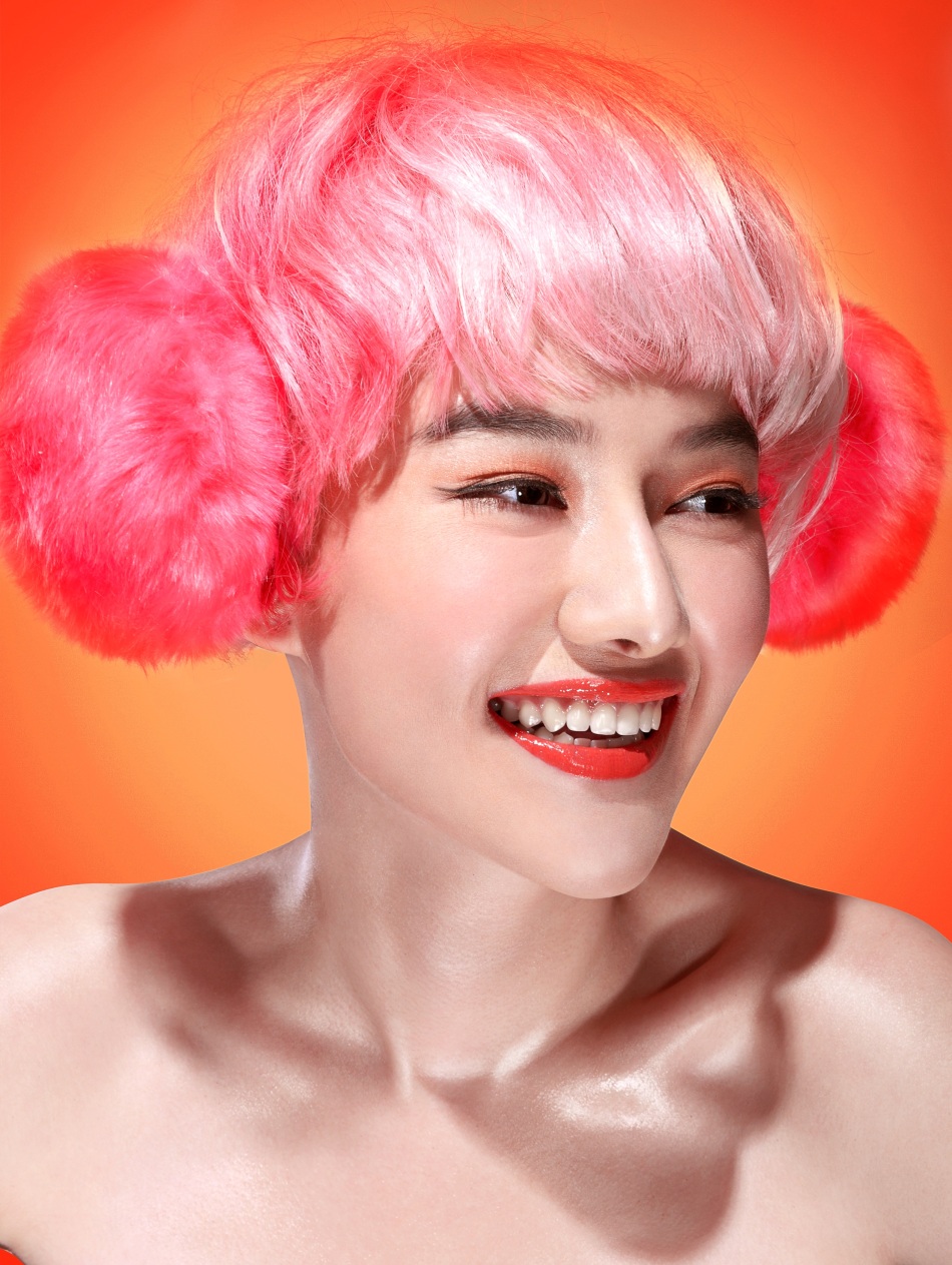 组图:孤单冯丹滢绝美百变 橘色写真活力出挑_高清图集_新浪网