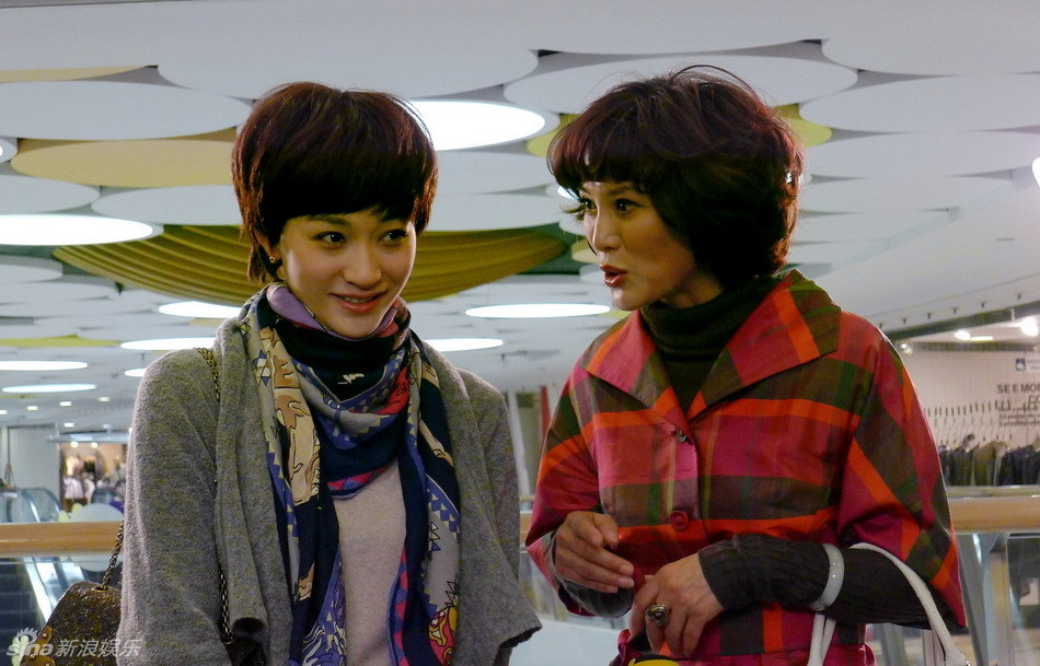 组图:《钱多多》剧照曝光 众主演陷入感情纠葛_高清图集_新浪网