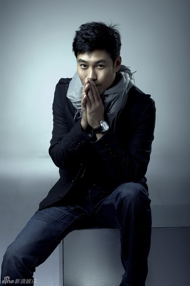 孙玮夏日户外写真