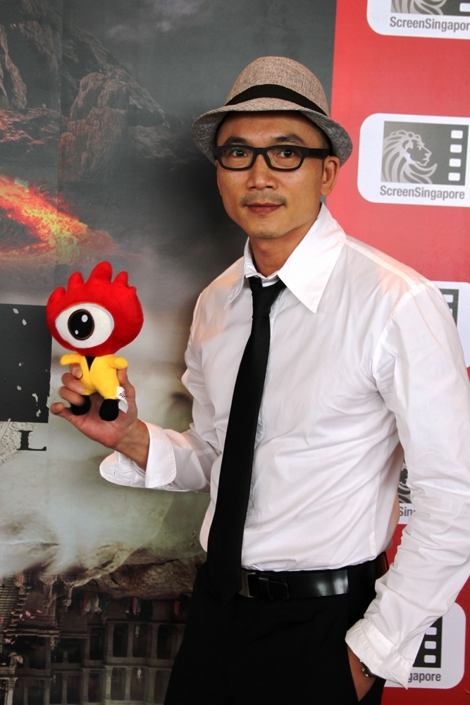 导演陈嘉上,监制邝文伟携众主演闫妮,邹兆龙,柳岩,谢楠,包贝尔现身
