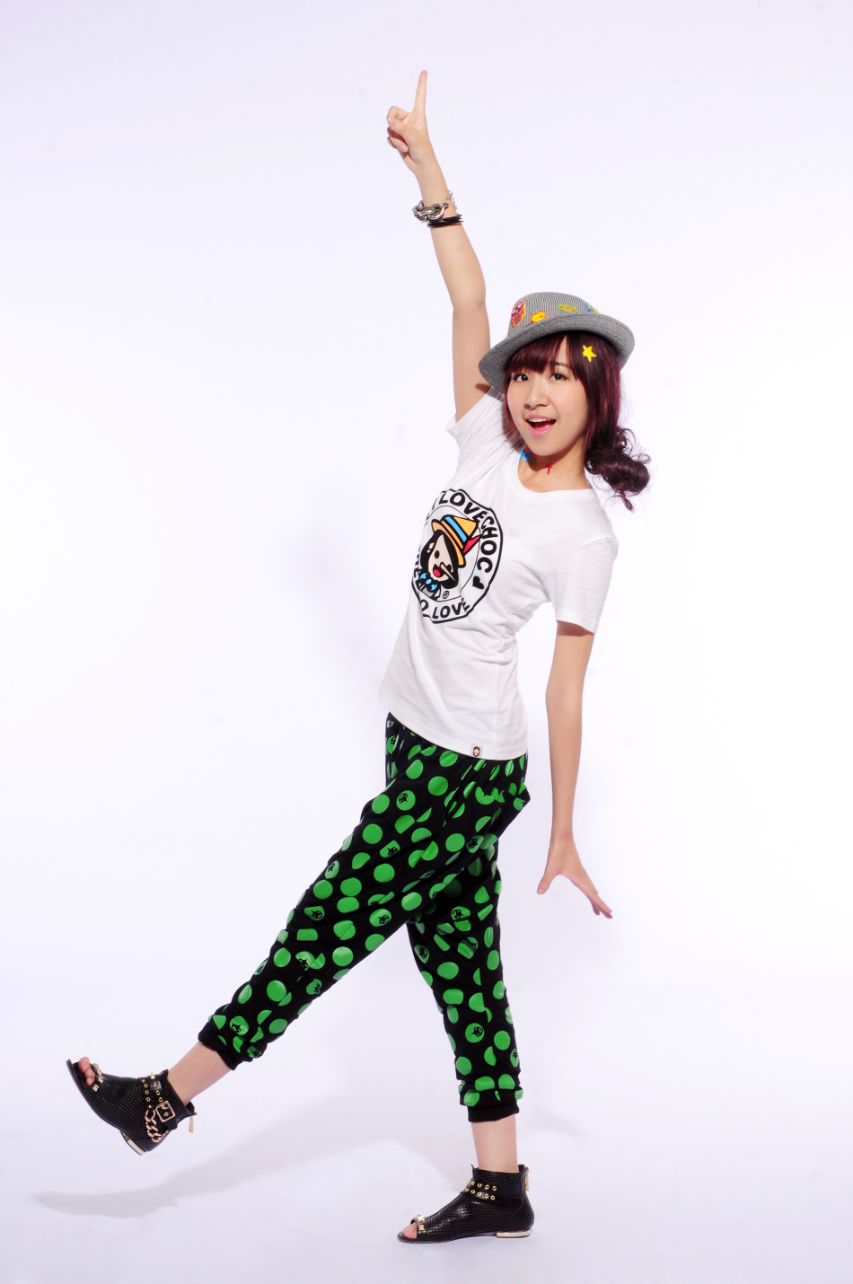 2011快乐女声各赛区10强[68p]