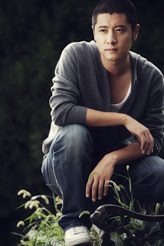 组图:任重曝光最新写真 阳光气质彰显青涩味道_高清图集_新浪网