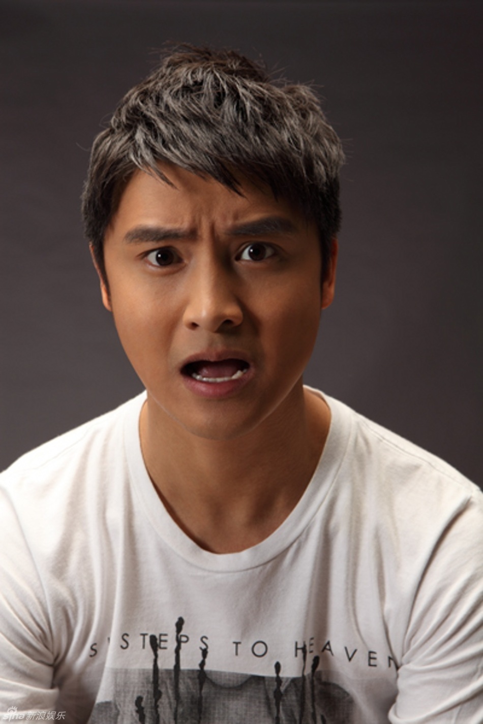 高清组图:田亮化身"孩子王" 九种表情献礼父亲节_高清图集_新浪网