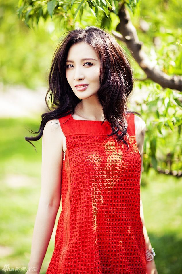 组图:张萌美肌森女大片袭来 多变玩味风格激活夏日_高清图集_新浪网