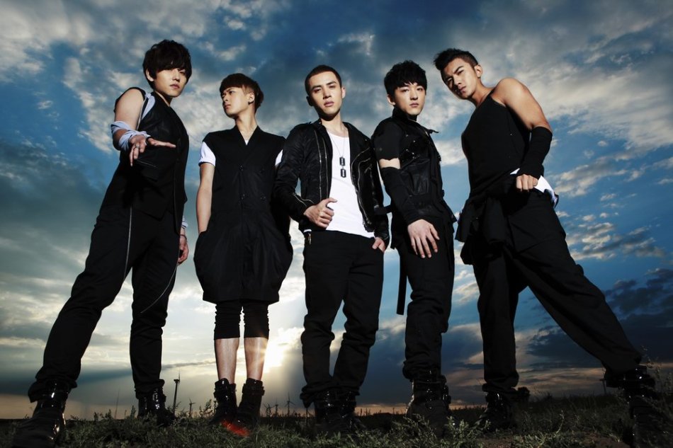 mic男团尽酷写真