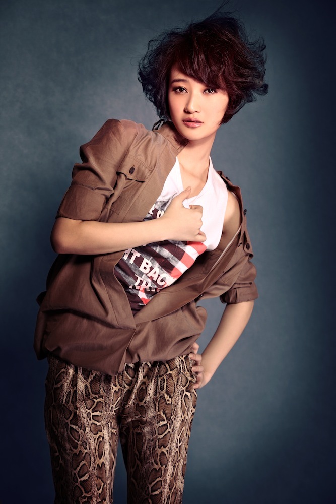 阎娜被赞新气质女生