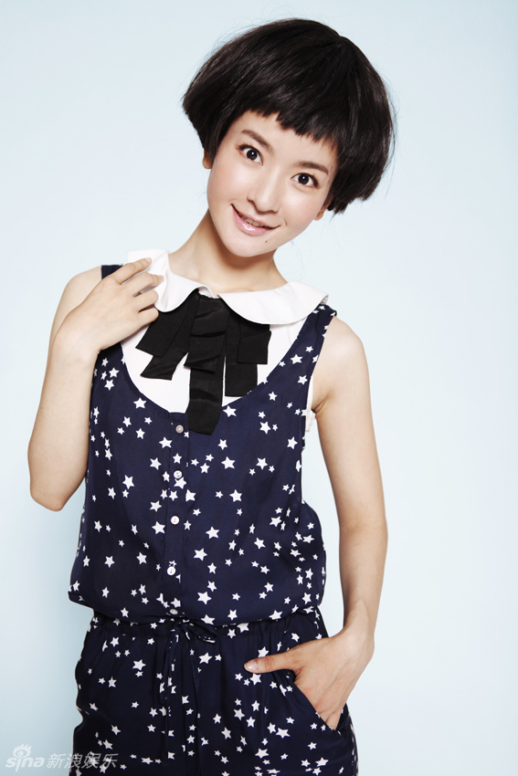 小燕子李晟夏日时尚大片