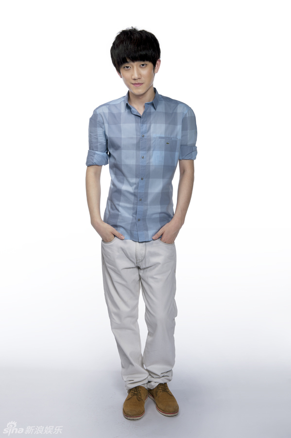 王矜霖帅气写真曝光 诠释精灵王子音乐之路