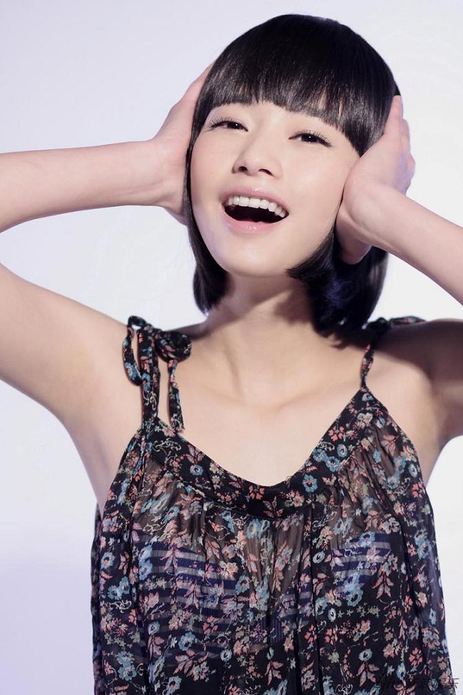 新星刘欣bobo头造型