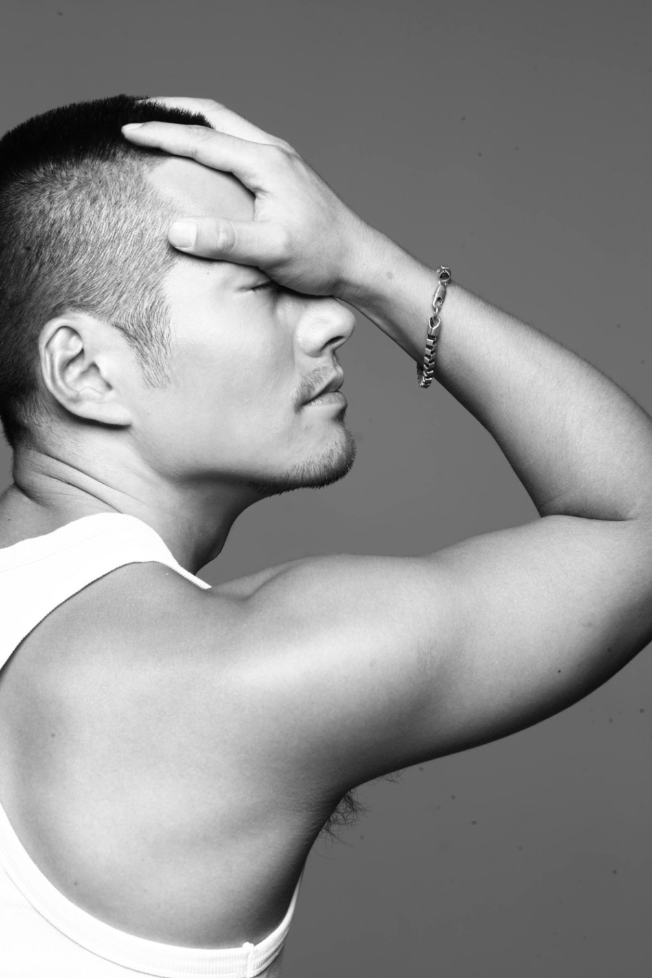 组图:严宽美男型男大跃进 写真尽显熟男硬朗本色_高清图集_新浪网