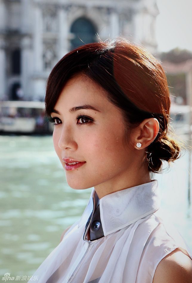 阿sa蔡卓妍威尼斯水城初体验