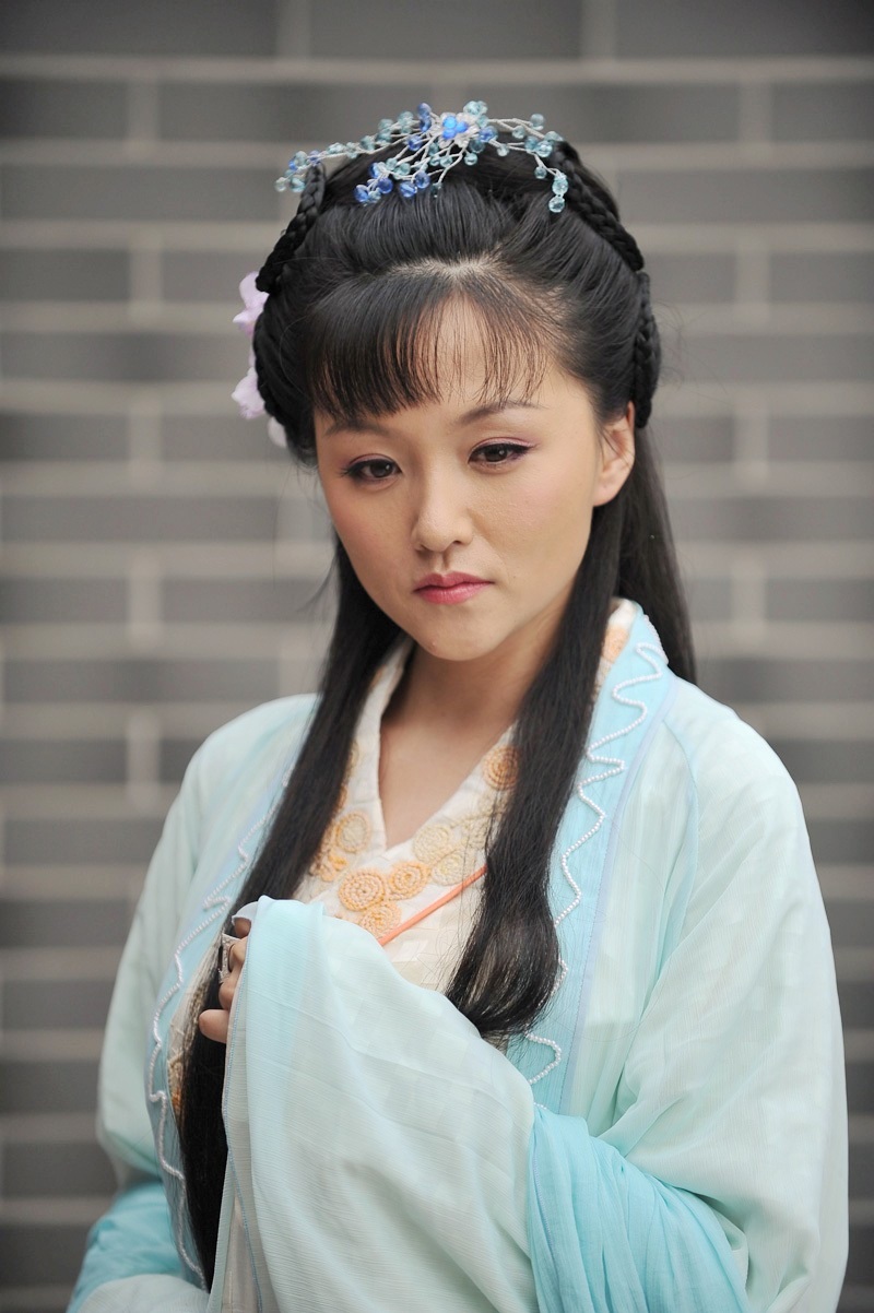 组图:《十五贯》横店热拍 梁冠华甄锡华服美饰_高清图集_新浪网