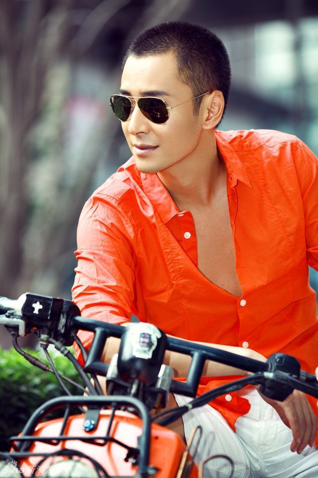 韩栋时尚型男照曝光