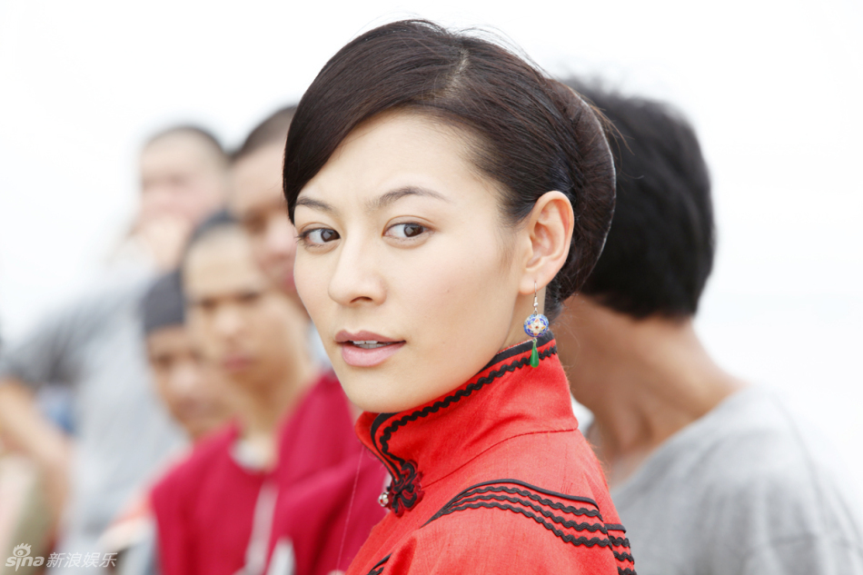 高清组图:江若琳《英雄喋血》新娘造型曝光_高清图集_新浪网