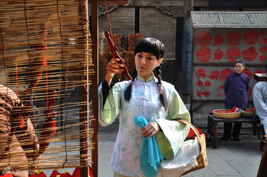 组图:画皮神秘女王陈廷嘉 出演喜剧电影《李豁子离婚》_高清图集_新浪