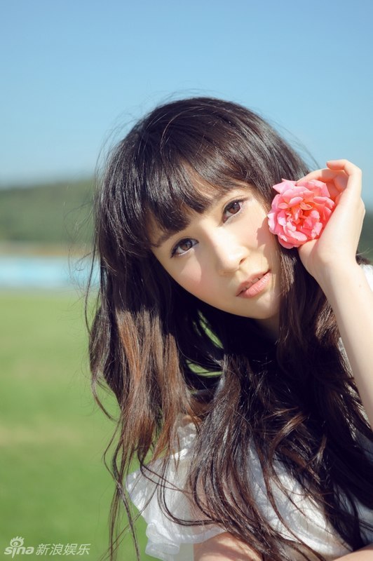 袁菲曝光唯美写真