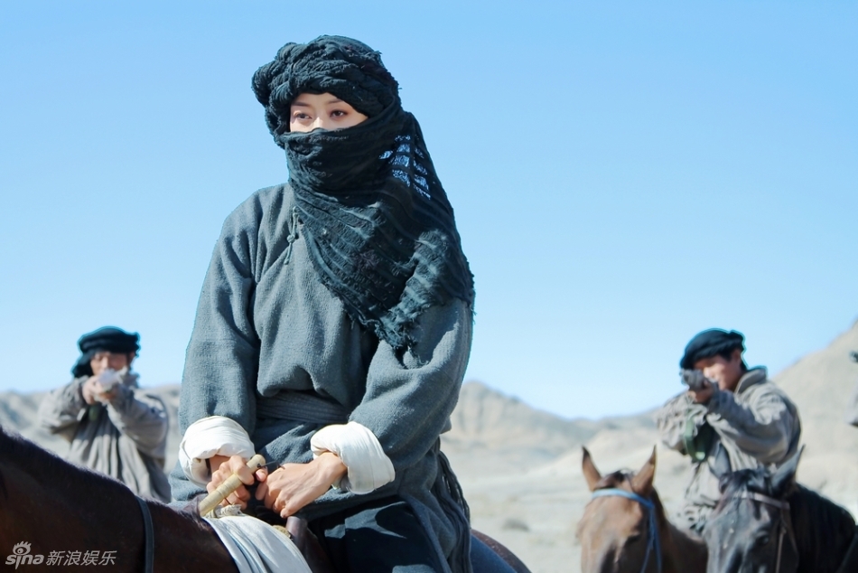 范志博《射天狼》剧照 演绎西部豪放侠女