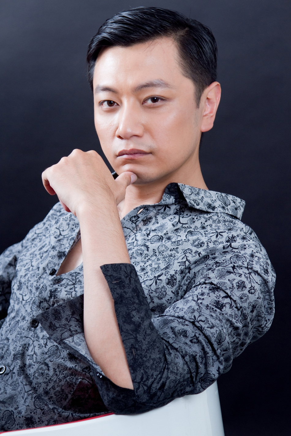 组图:张洪睿倾情加盟《老北风》 秋日写真浮出水面_高清图集_新浪网