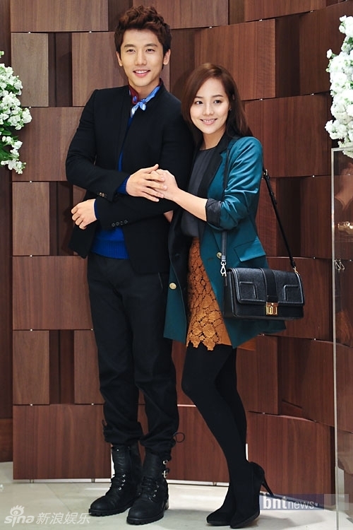 20111110徐智英今1110举行婚礼柳真奇太英夫妇李宥利韩高恩朴光贤等