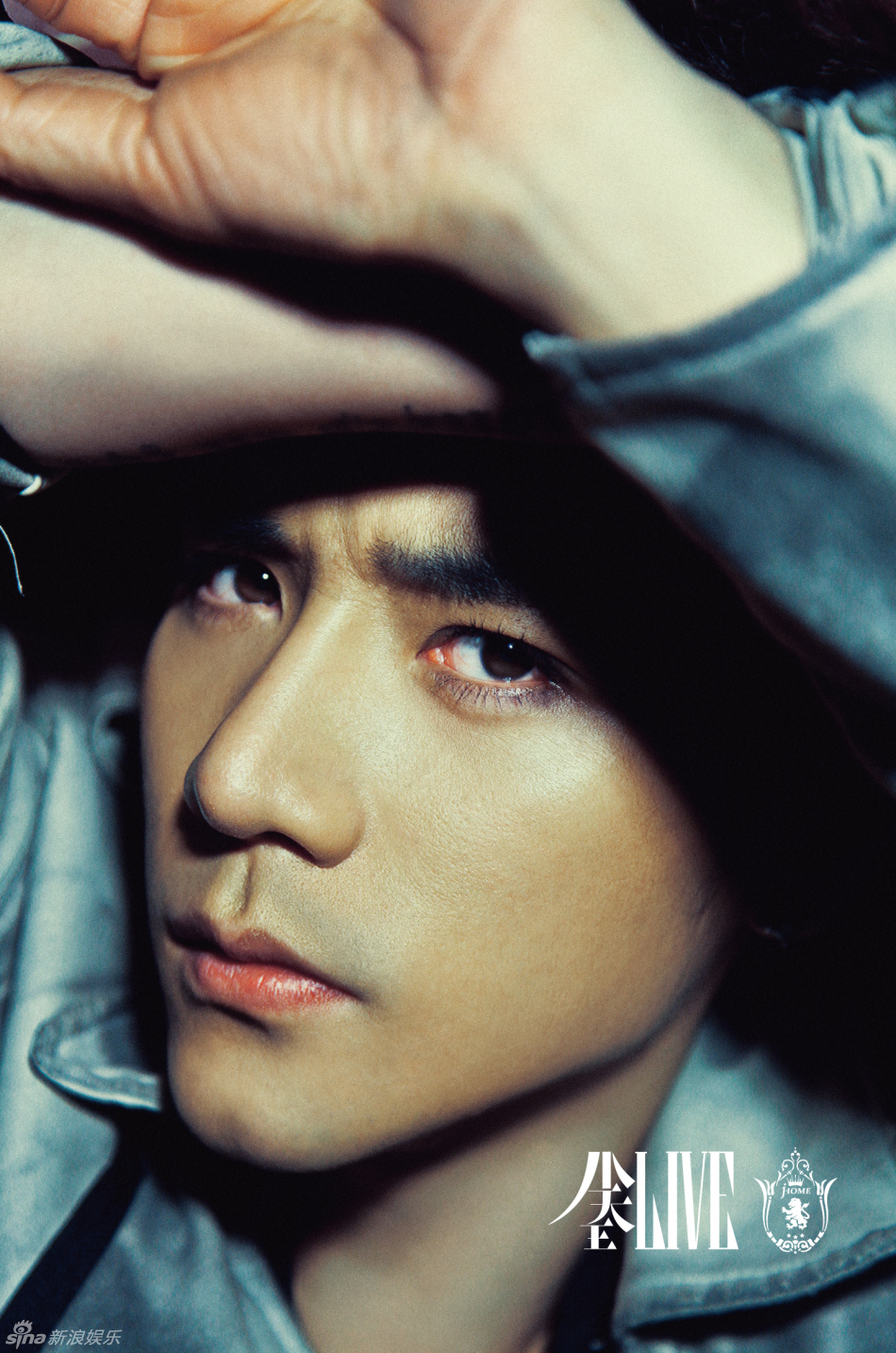 组图:歌手邓宁摇滚勇士宣传照出炉