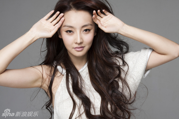 组图:刘洋时尚写真展修长曼妙身材_高清图集_新浪网