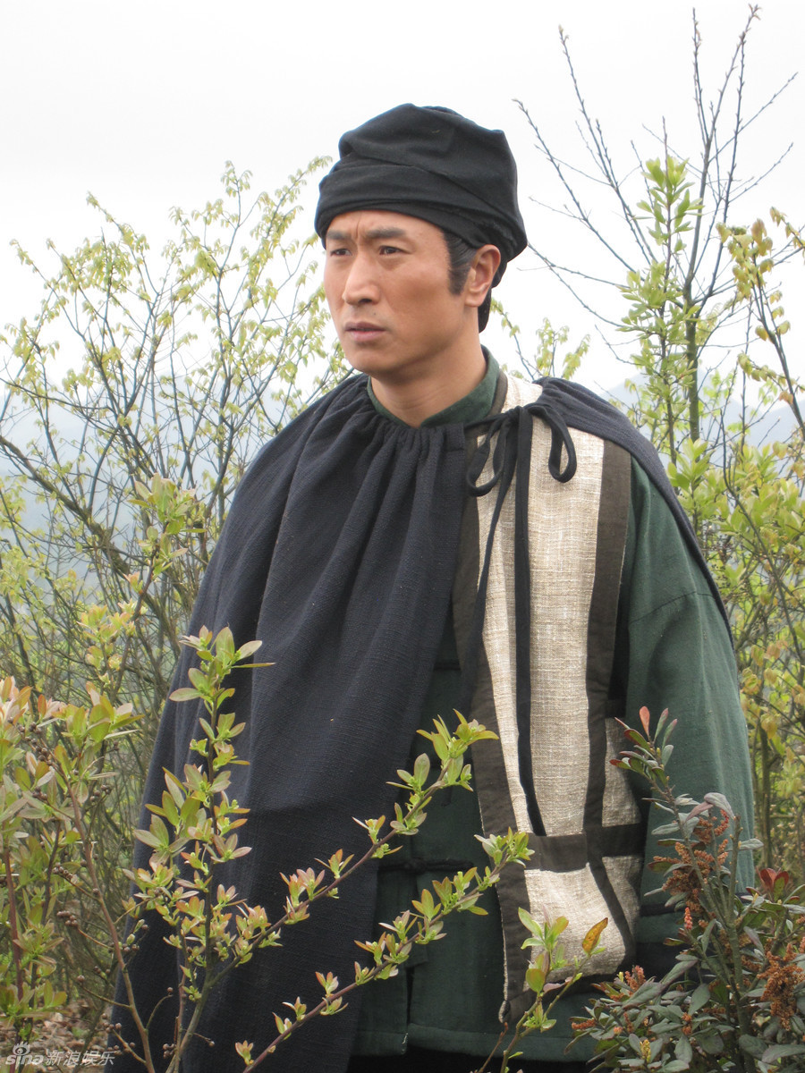 塑造了性格执拗的复元王子巴根的实力演员张笑君推出了一组精彩剧照