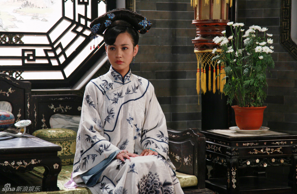 杨雪《枪炮侯》剧照