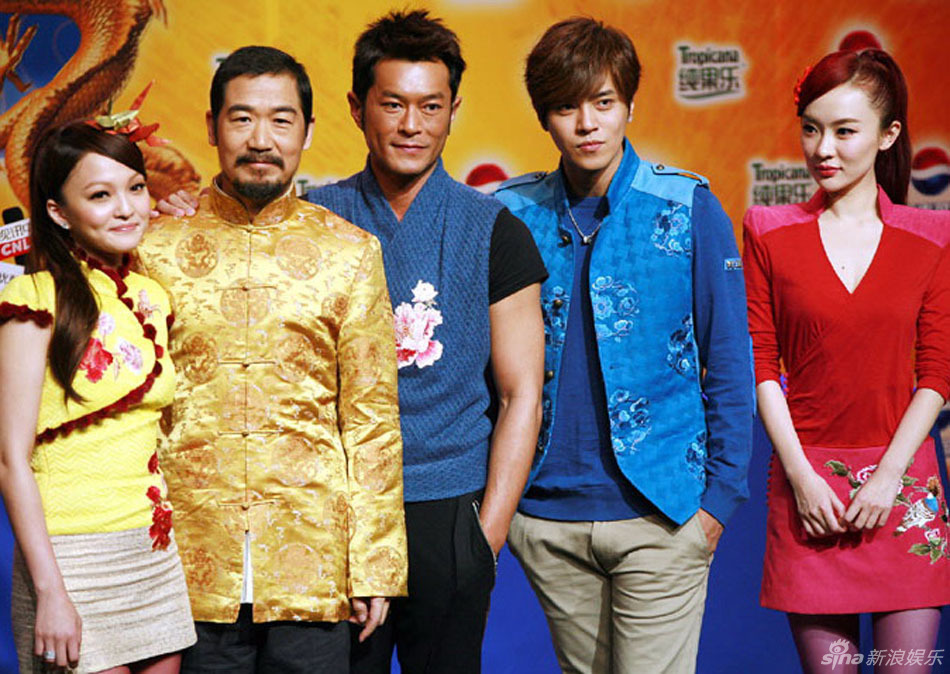 组图:古天乐罗志祥张韶涵出席活动分享回家故事_高清图集_新浪网