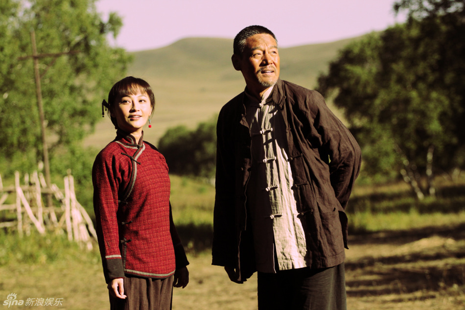 组图:《光荣大地》曝海报剧照 姚笛巍子上阵父女兵_高清图集_新浪网