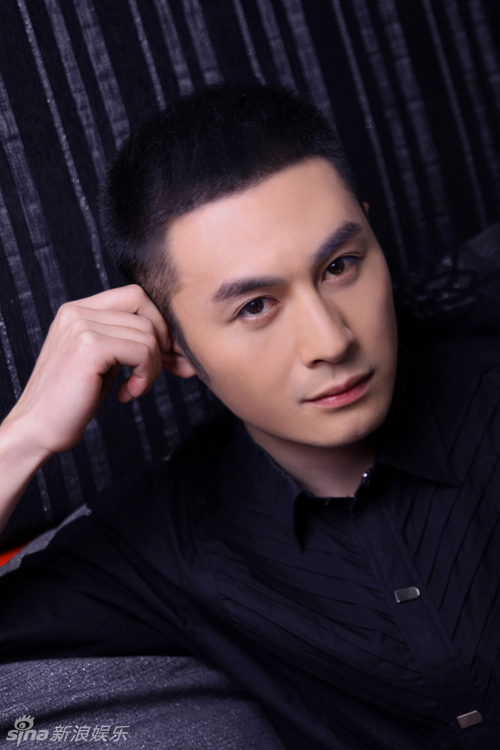 《凰图腾》过后李肖宁人气暴涨