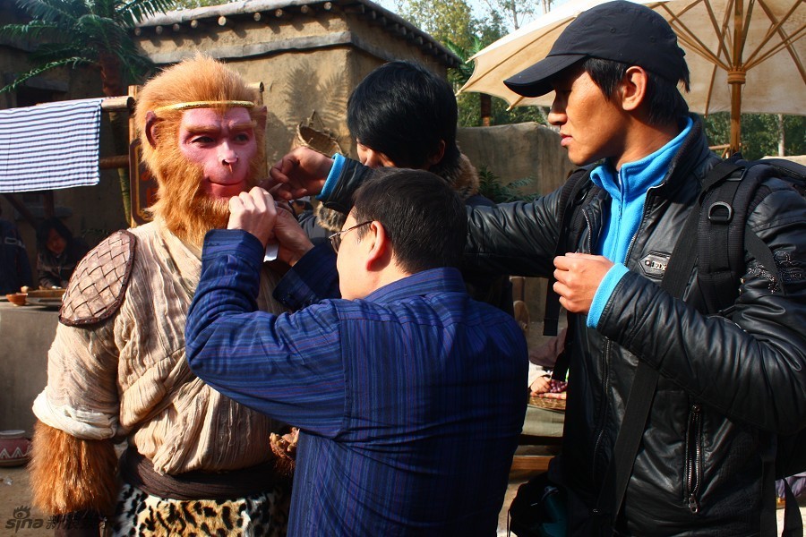 组图:《西游记》吴樾花絮照 看齐天大圣如何打造_高清图集_新浪网