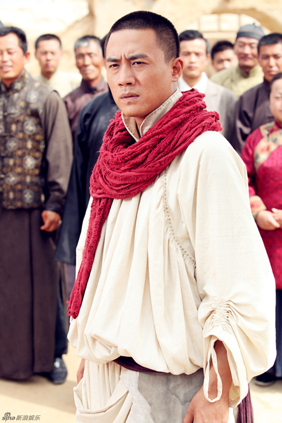 组图:《雪狼谷》造型混搭 连奕名杜淳野性异域范_高清图集_新浪网