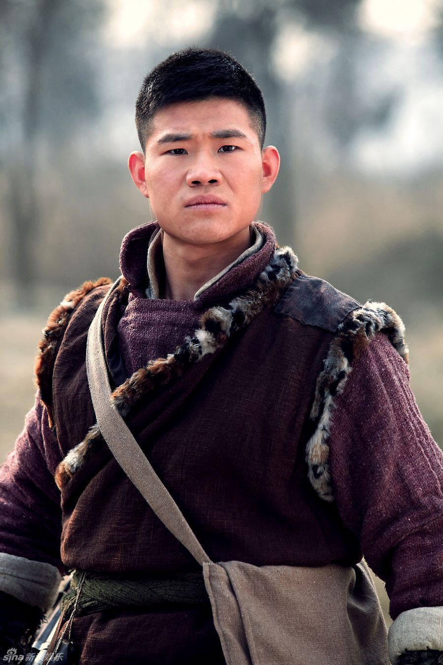 组图:《向着炮火前进》首曝吴奇隆甘婷婷定妆照_高清图集_新浪网