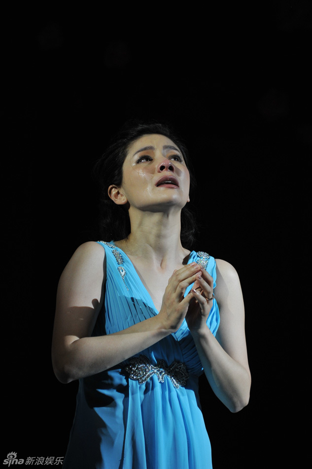 胡可《 欲望花园》剧照