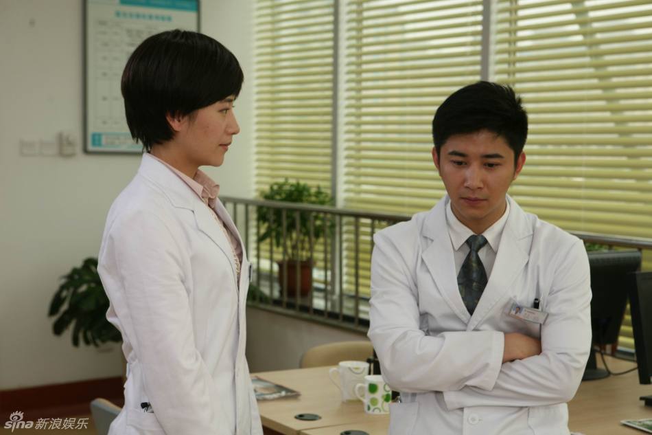 王志文领衔《感动生命》演绎医者仁心