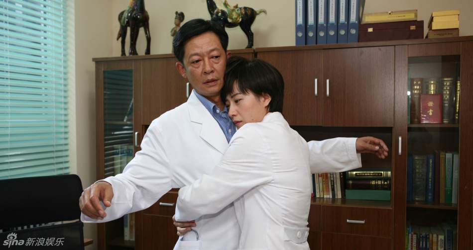 新浪娱乐讯 电视剧《感动生命》正在央视一套热播,在剧中徐囡楠饰演的