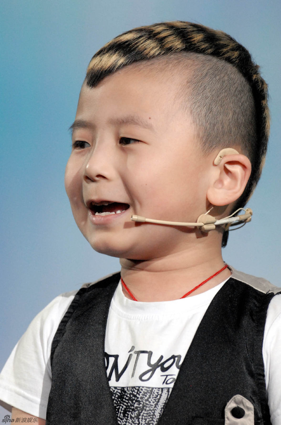 组图:央视《回声嘹亮》2月18日节目精彩现场_高清图集_新浪网