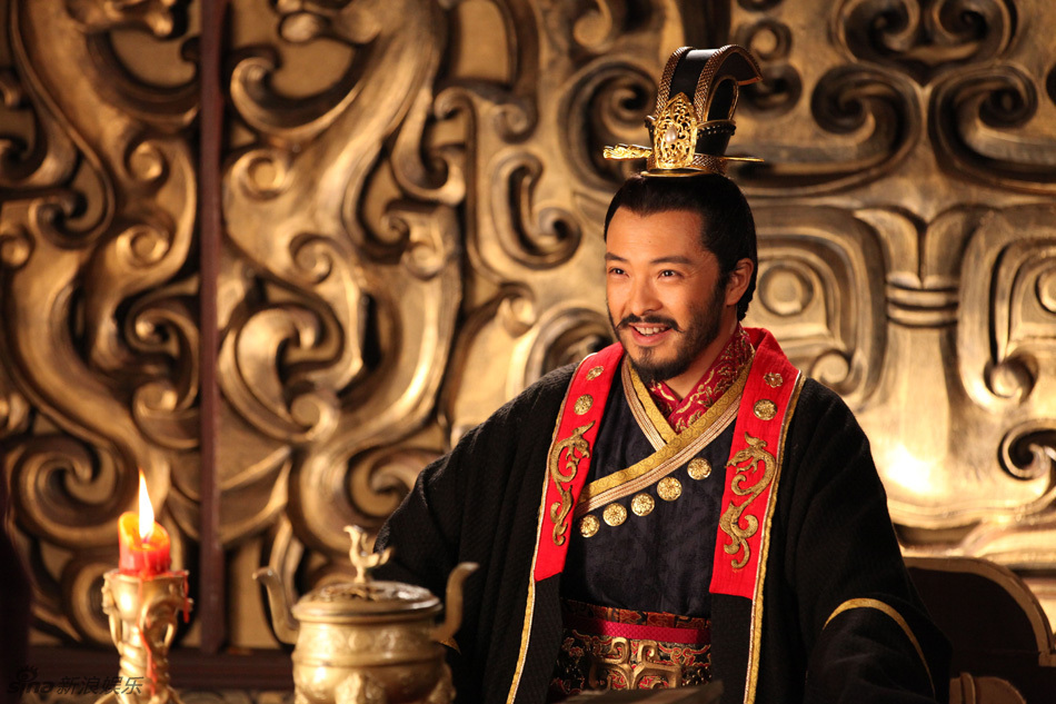 1 / 6 新浪娱乐讯 电视剧《隋唐演义》正在浙江横店影视基地热拍.