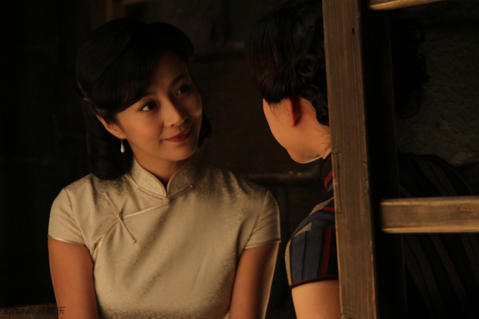 组图:苏岩《青盲》精彩演绎另类女囚犯_高清图集_新浪网