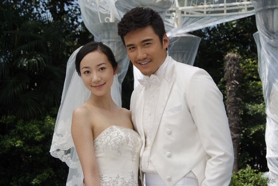 03.09 18:40:00 1 / 5 新浪娱乐讯 电视剧《亲爱的回家》正在热播.